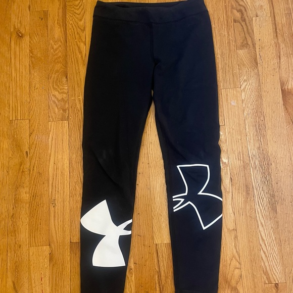 Under armour leggings size small. Black - Picture 2 of 4